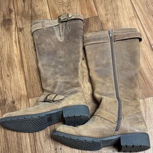 Clarks Tan Leather Boots with Buckle